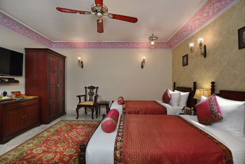 BrijRama Palace: Nadidhara Room