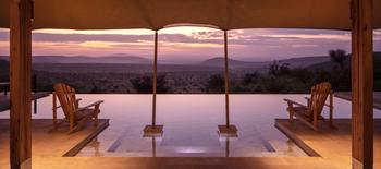 Elewana Lodo Springs: Infinity Pool bei Sonnenuntergang