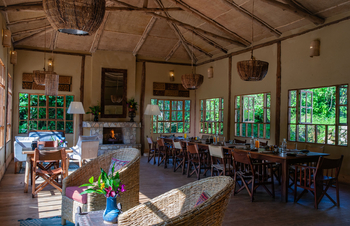 Volcanoes Bwindi Lodge: Speisesaal