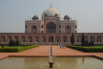 New Delhi: Humayun's Tomb Front