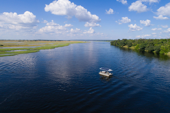 Chobe Game Lodge: Bootsafari - Luftbild