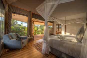 Nokanyana Camp: Sessel im Family Tent