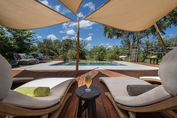 Nokanyana Camp: Sonnenliegen