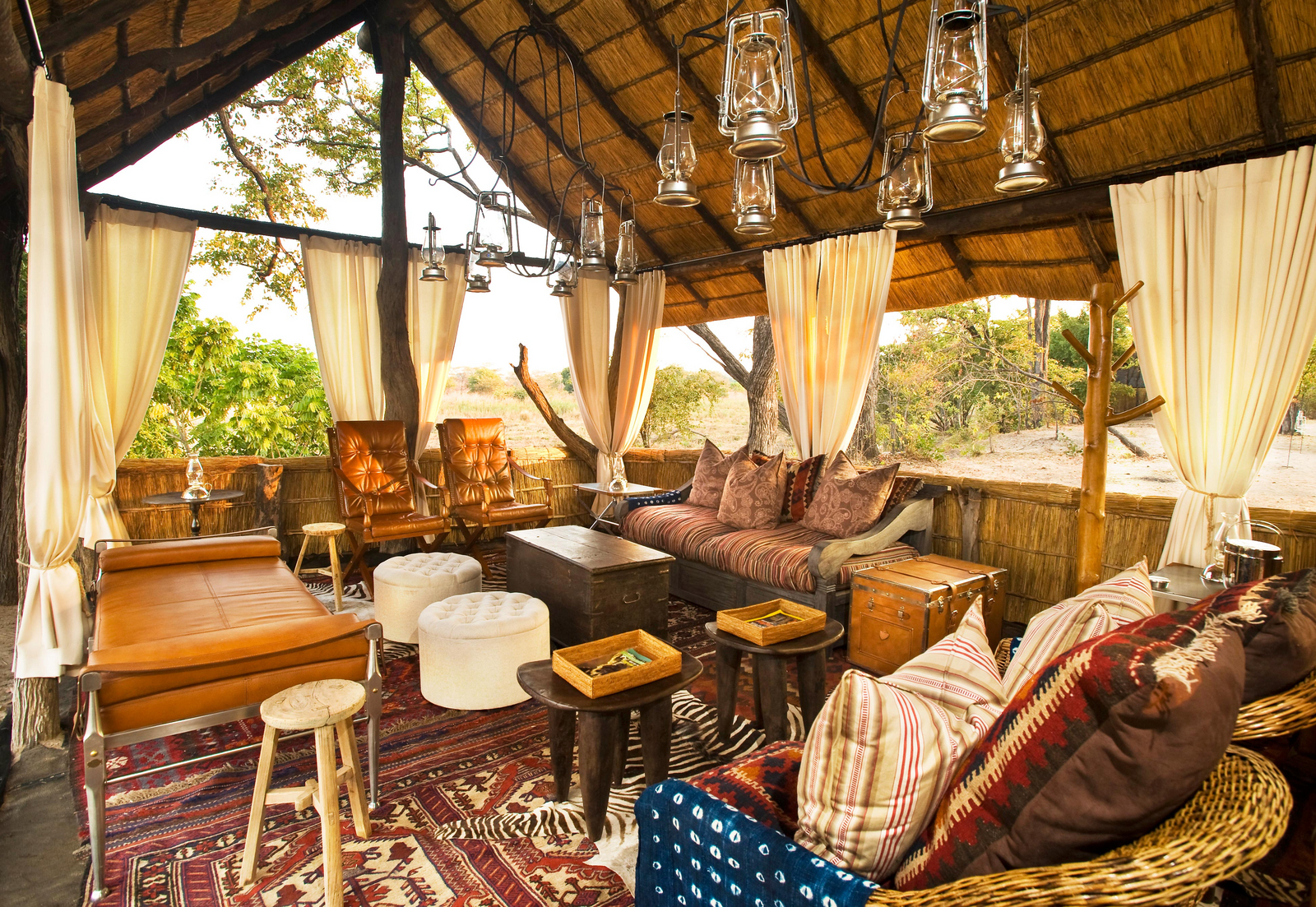 Zungulila Bushcamp Zungulila Bushcamp: Lounge