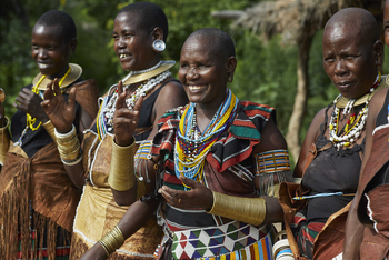 Legendary Mwiba Lodge: Volk der Datoga