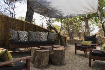 Mwamba Bush Camp: Lounge