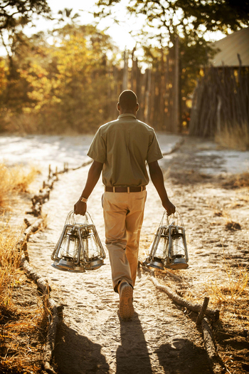 Camp Kalahari Camp Kalahari: Laternenträger