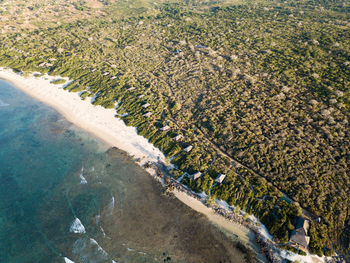 Nuarro Lodge: Lage auf den Dünen