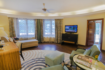 Sawai Madhopur Lodge: Lounge und Tagesbett