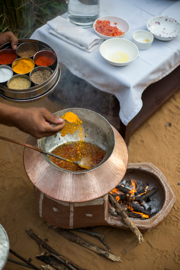 Sujan Sher Bagh: Feldküche unterwegs auf Safari