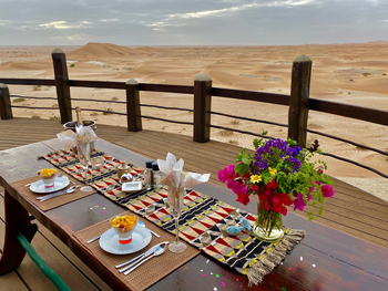 Desert Breeze Lodge Desert Breeze Lodge: Terrasse