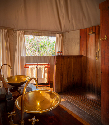 Ila Safari Lodge Ila Safari Lodge: Familienzelt