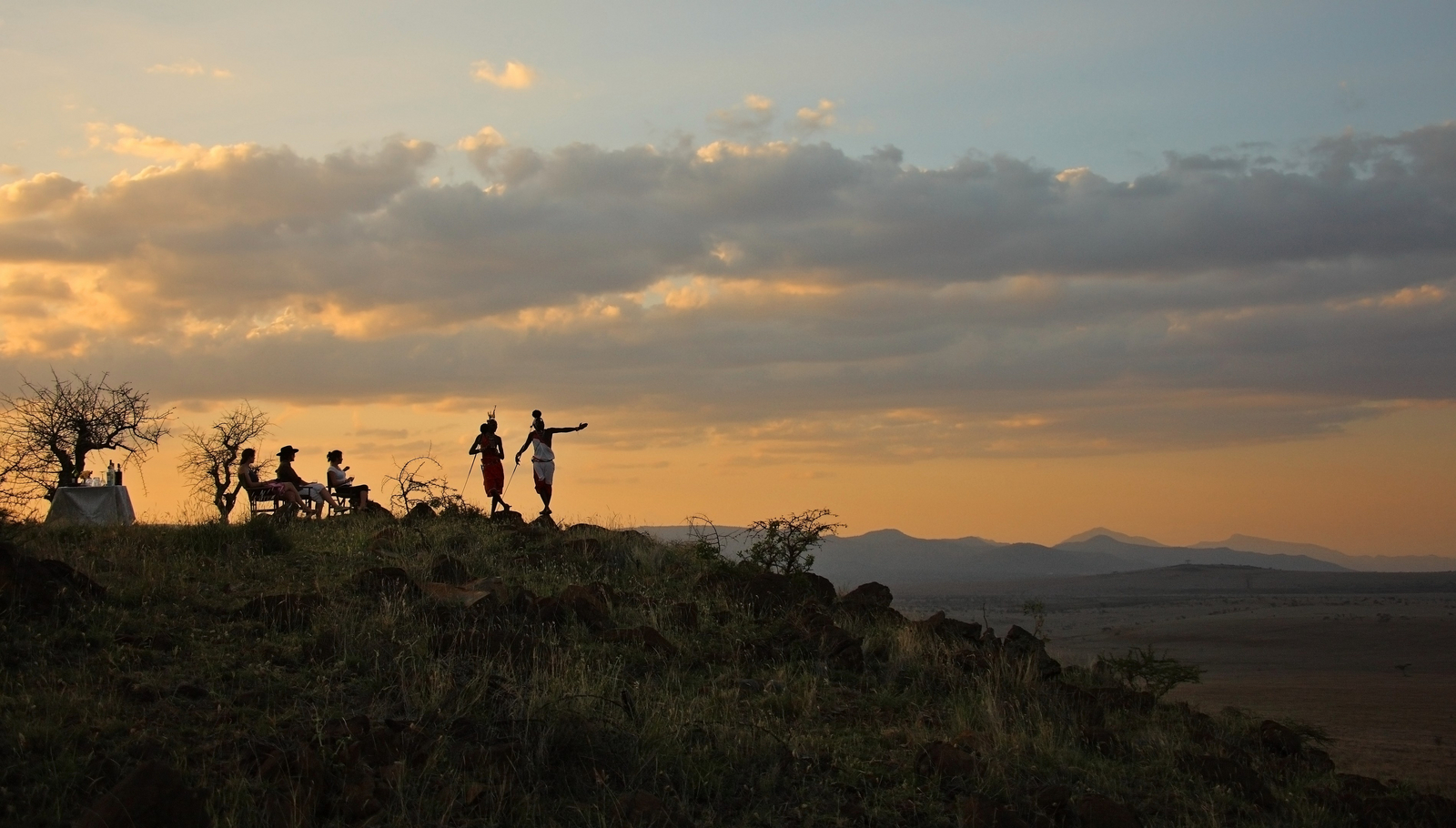Sirikoi Lodge Sirikoi Lodge: Sundowner