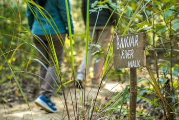 Kanha Jungle Lodge: Banjar River Walk