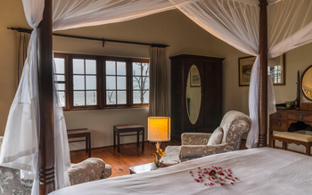 Loldia House: Master Bedroom Mainhouse