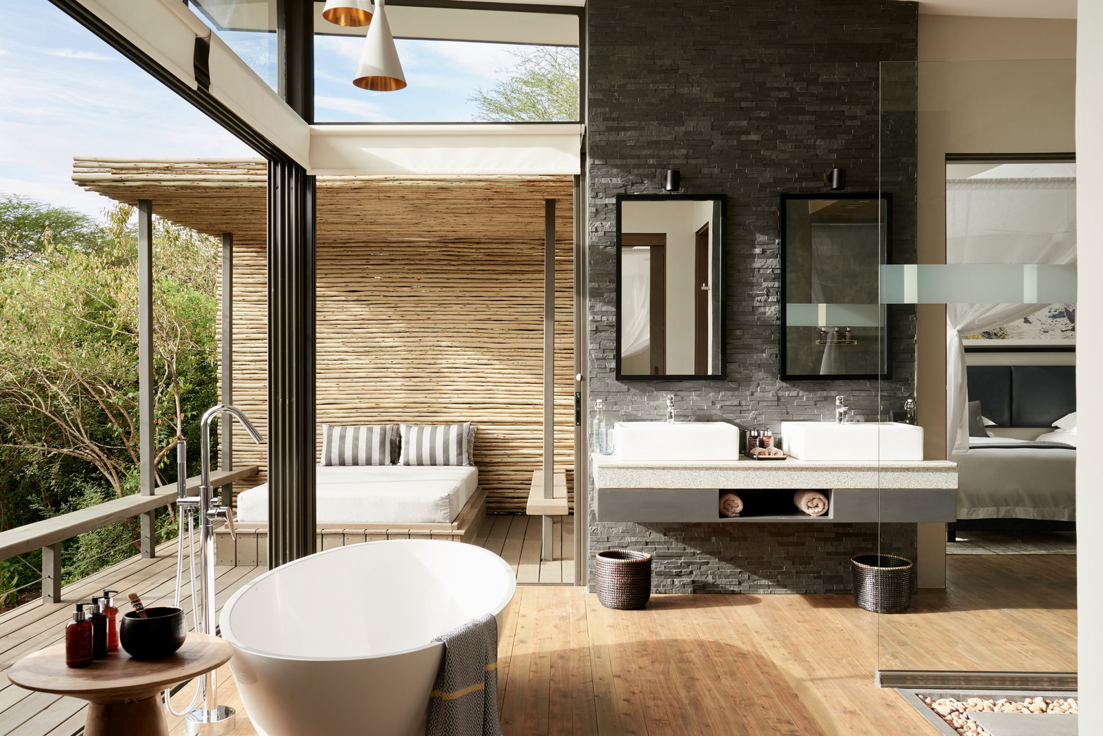 Sanctuary Olonana Geoffrey Kent Suite Sanctuary Olonana Geoffrey Kent Suite: Gästebad