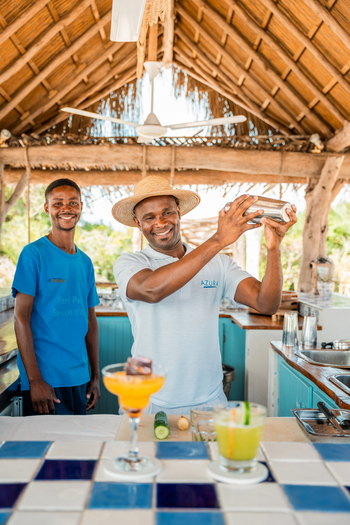 Azura Benguerra Island: Peri Peri Beach Club