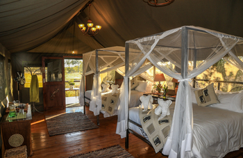 Bomani Tented Lodge Bomani Tented Lodge: Schlafzimmer mit zwei Betten