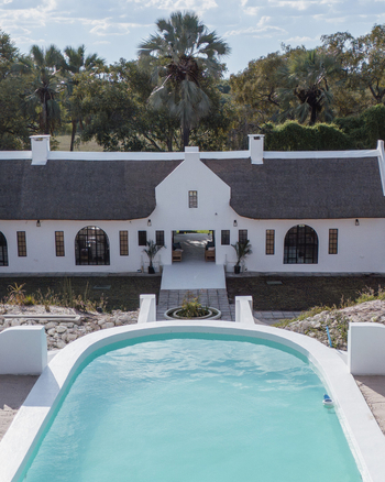 Grays Eden Sanctuary: Garten Lounge