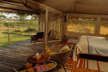 Mara Siana Camp: Teppiche im Zelt