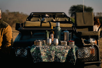 Simbambili Game Lodge: Kaffee beim Morning Game Drive