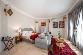 Xanadu Villas: Schlafbereich Interior Korongo