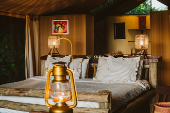 Katavi Wildlife Camp: Doppelbett