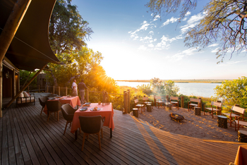 Little DumaTau: Deck und Boma