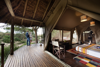 Basecamp Masai Mara: Schlafzimmer als offener Raum