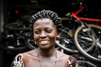 Sanctuary Gorilla Forest Camp: Bicycle Repair Lady