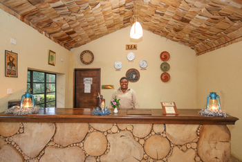 Mahogany Springs Safari Lodge: Rezeption