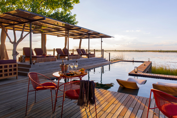 Duma Tau Camp Duma Tau Camp: Pool im Osprey Retreat