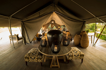 Gomoti Plains Camp: Zentrale Einrichtungen