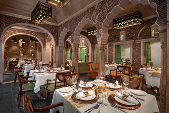 Haveli Dharampura: Dining