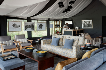 Sanctuary Ngorongoro Crater Camp: Loungebereich