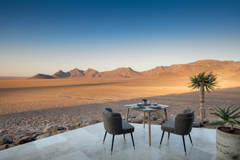 andBeyond Sossusvlei Desert Lodge: Outdoor Dining