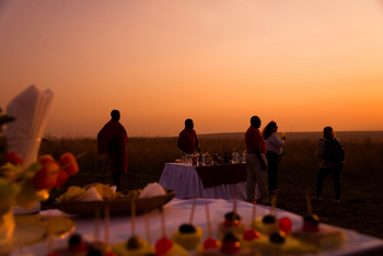 Mara Serena Safari Lodge: Sundowner