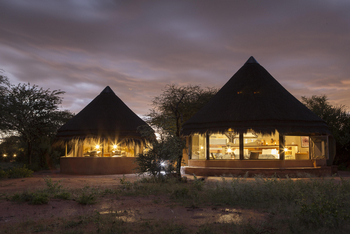 Okonjima Luxury Bush Camp: Luxury Chalet