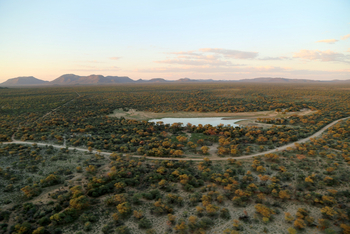 Old Traders Lodge: Landschaft
