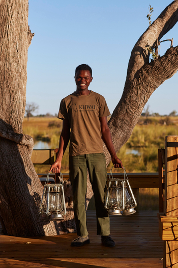 Tuludi Camp: Laternenträger