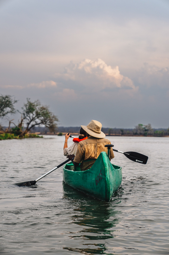 Anabezi Luxury Tented Camp: Kanusafari