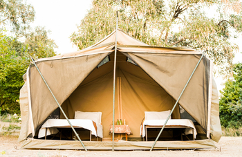 Chitake Mobile Camp Chitake Mobile Camp: Blick in ein Zelt