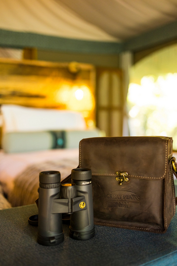 Mara Toto Tree Camp: Laica-Fernglas