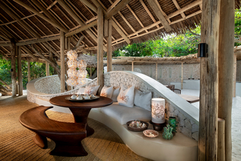 andBeyond Mnemba Island Lodge: Sofa