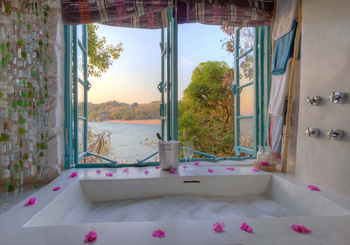 Kaya Mawa Kaya Mawa: Mbungo Room mit privatem Steg