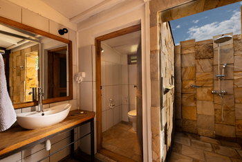 Mara Mara Tented Lodge: Badezimmer