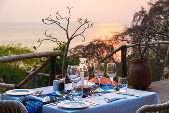 Pumulani Lodge: Esstisch