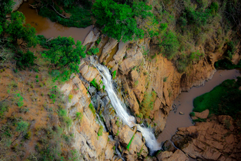 Sirikoi Lodge Sirikoi Lodge: Wasserfall