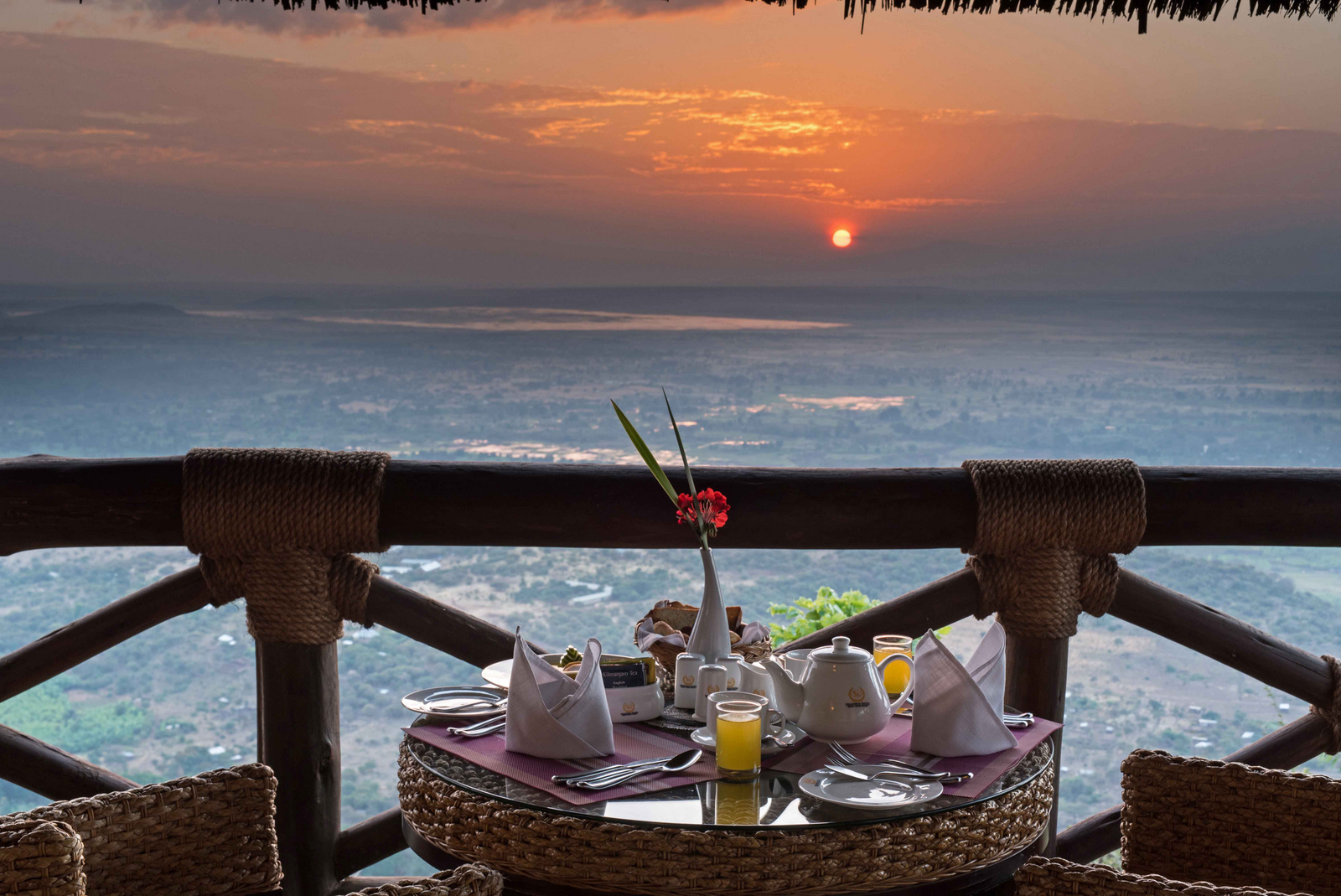 Lake Manyara Kilimamoja Lodge Lake Manyara Kilimamoja Lodge: Sonnenaufgang und Frühstück