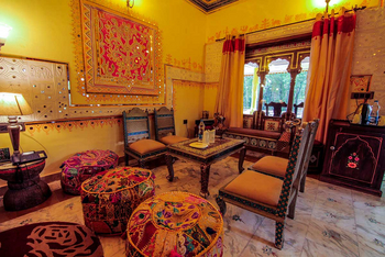 Syna Tiger Resort: Gujarat - Lounge